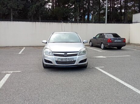 Opel Astra 2008
