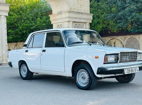 LADA (VAZ) 2107 2005