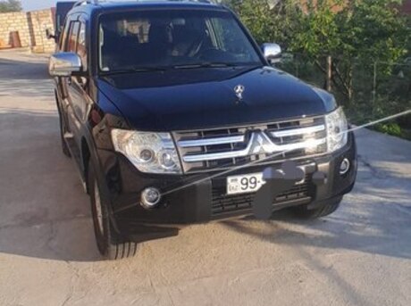 Mitsubishi Pajero 2007