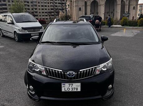 Toyota Corolla Fielder 2015