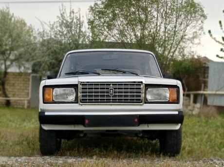 LADA (VAZ) 2107 2010