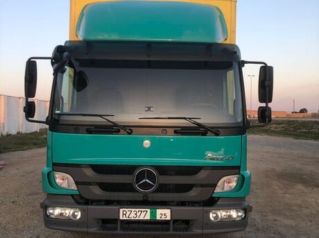 Mercedes Atego 818 2010