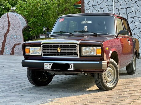 LADA (VAZ) 2107 2010