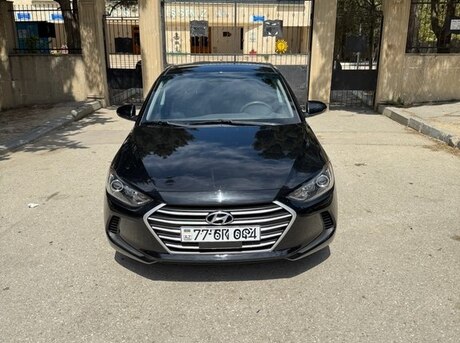 Hyundai Elantra 2018