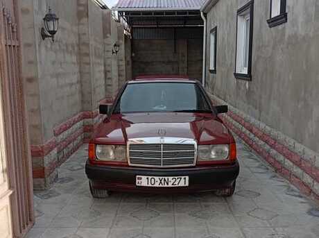 Mercedes 190 1990