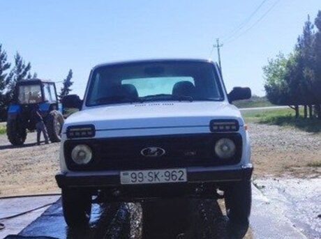 LADA (VAZ) Niva 2014