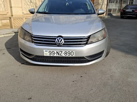 Volkswagen Passat 2011