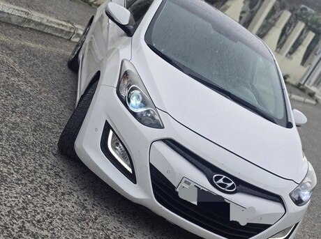 Hyundai i30 2012