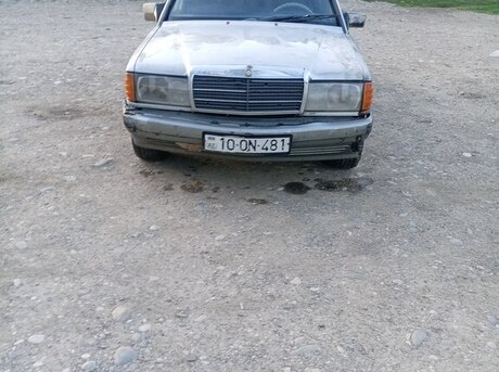 Mercedes 190 1990