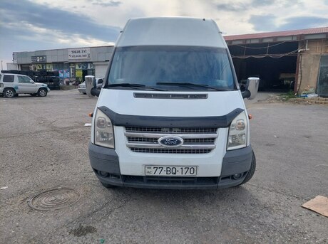 Ford Transit 2011