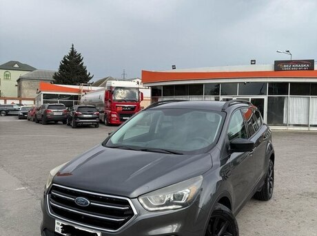 Ford Escape 2017