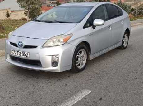 Toyota Prius 2011