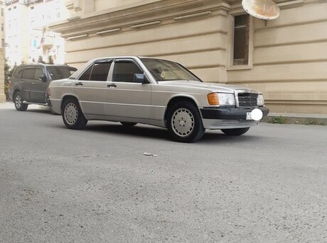 Mercedes 190 1993