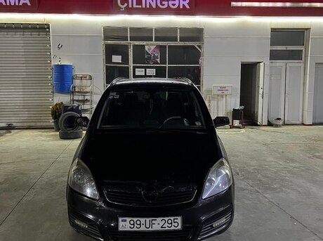 Opel Zafira 2005