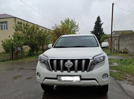 Toyota Land Cruiser Prado 2010
