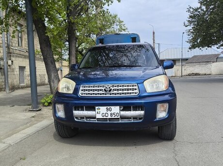 Toyota RAV4 2001