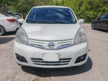 Nissan Note 2011