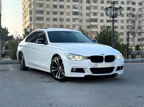 BMW 328 2014
