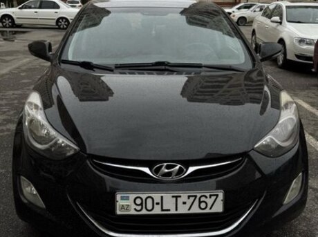 Hyundai Elantra 2011