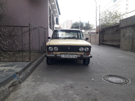 LADA (VAZ) 2106 1988
