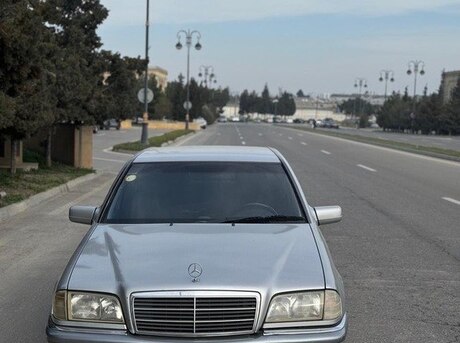 Mercedes C 220 d 2000