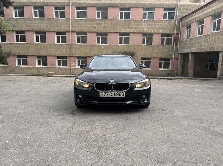 BMW 328 2015