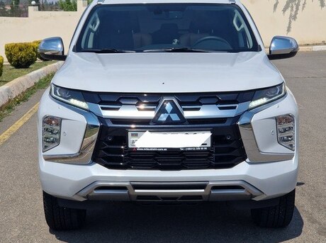 Mitsubishi Pajero Sport