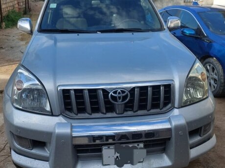 Toyota Land Cruiser Prado 2005