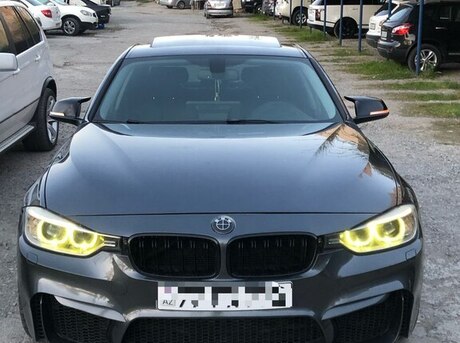 BMW 328 2014