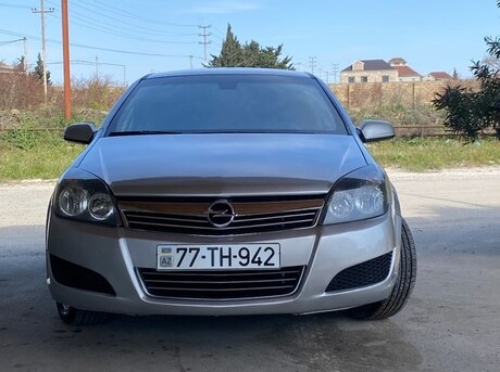 Opel Astra 2008