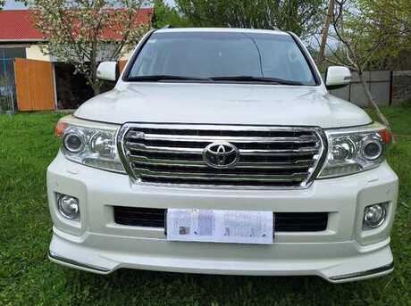 Toyota Land Cruiser 2012