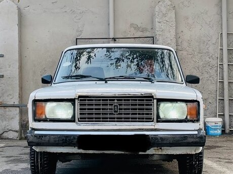 LADA (VAZ) 2107 2004