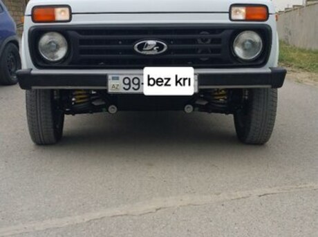 LADA (VAZ) Niva 2015