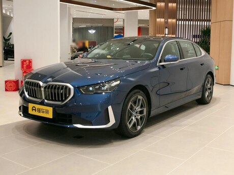 BMW i5 2024