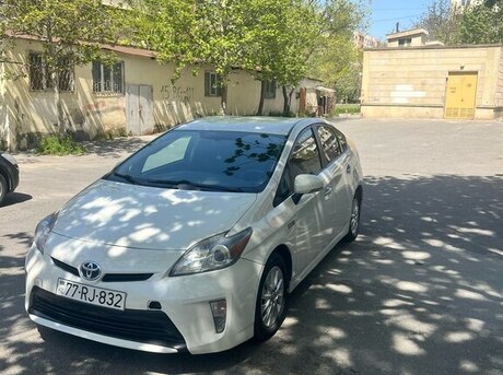 Toyota Prius 2014