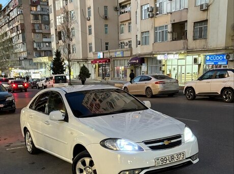 Daewoo Gentra 2014