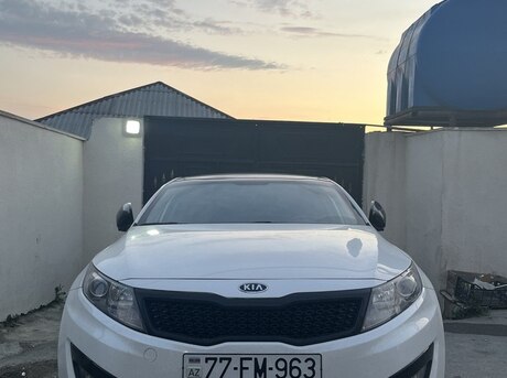 Kia K5 2011