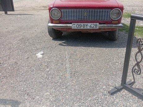 LADA (VAZ) 21011 1982