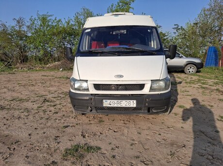 Ford Transit 2004