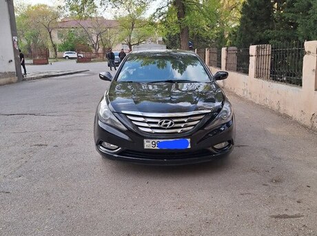 Hyundai Sonata 2013