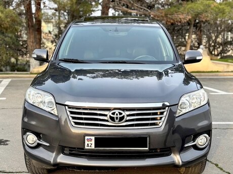 Toyota RAV4 2011