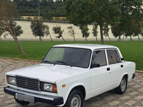 LADA (VAZ) 2107 2010