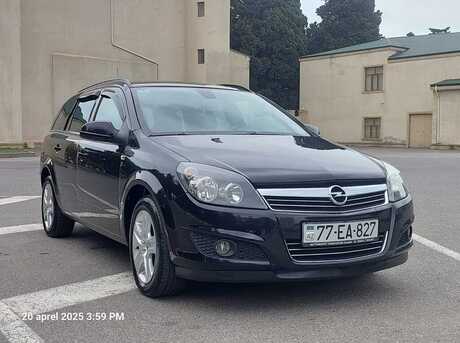 Opel Astra 2010
