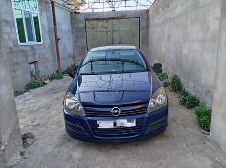 Opel Astra 2004
