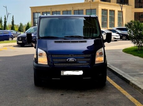 Ford Transit 2012