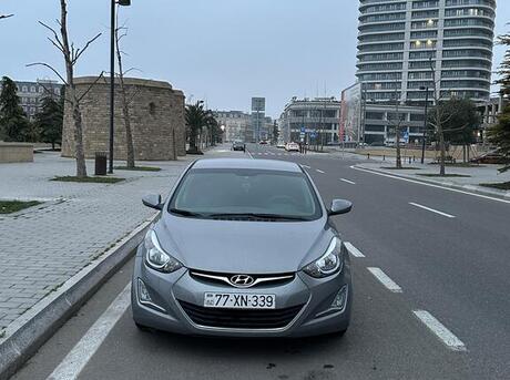 Hyundai Elantra 2015