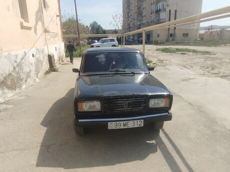 LADA (VAZ) 2107 2010