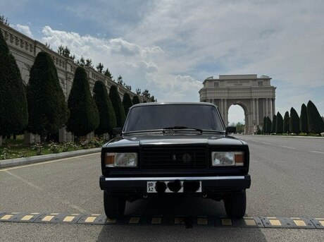 LADA (VAZ) 2107 2010