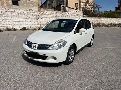 Nissan Tiida 2008