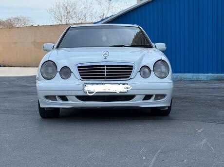 Mercedes E 220 d 2000